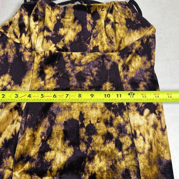 Urban Outfitters Dawn Tie Dye Velvet Mini Short Slip Dress Womens Medium - Picture 7 of 14